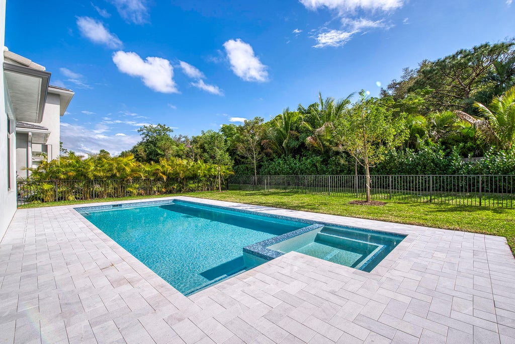 Photo of 18424 Symphony Court, Jupiter, FL 33458 (MLS # R11079509)