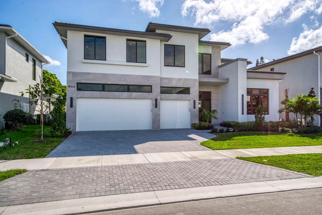 Photo of 18424 Symphony Court, Jupiter, FL 33458 (MLS # R11079509)