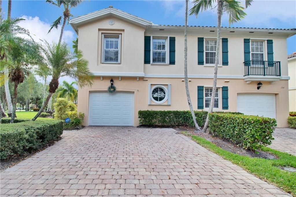 Photo of 158 Santa Barbara Way, Palm Beach Gardens, FL 33410 (MLS # F10342858)