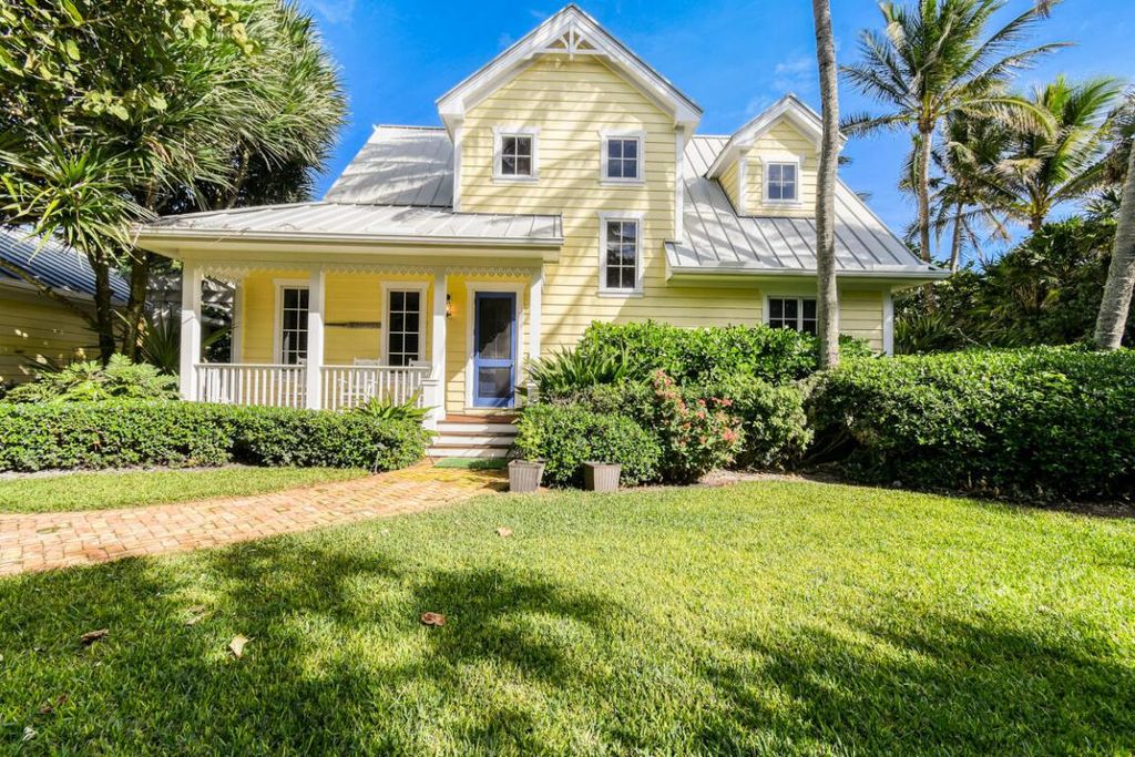 Photo of 107 N Beach Road, Jupiter Island, FL 33455 (MLS # R11153069)