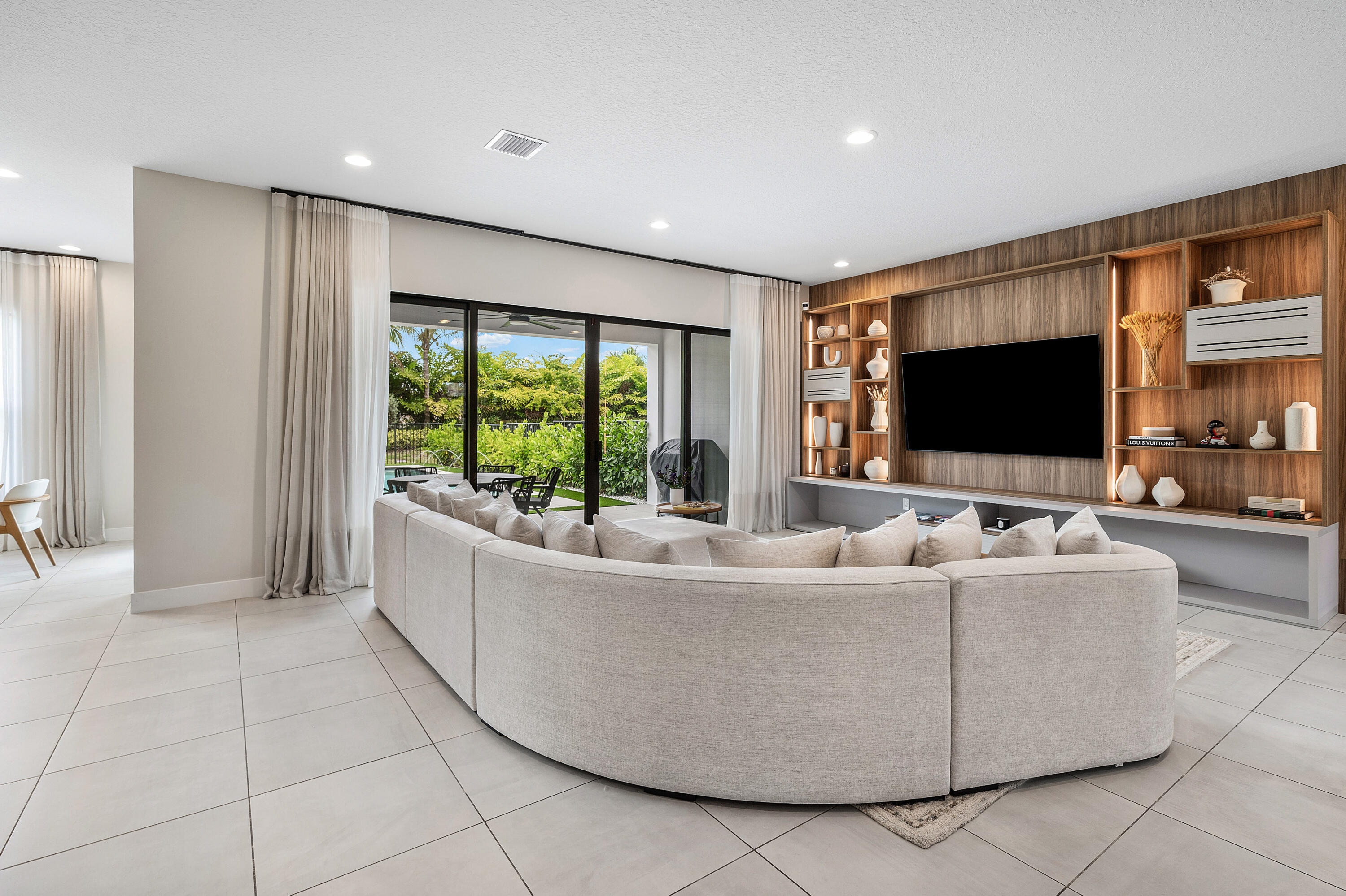 BOCA RATON GOLF COURSE PUD - Residential