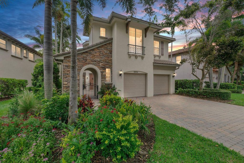 Photo of 2004 Graden Drive, Palm Beach Gardens, FL 33410 (MLS # R11004042)