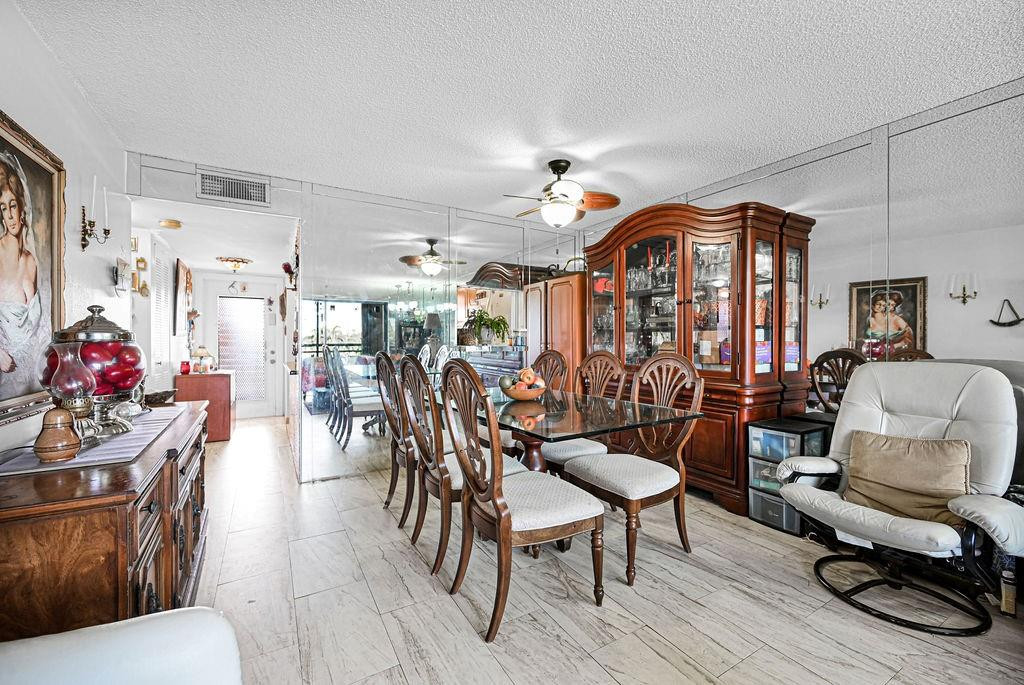 Sunrise Lakes phase 4 inc - Residential