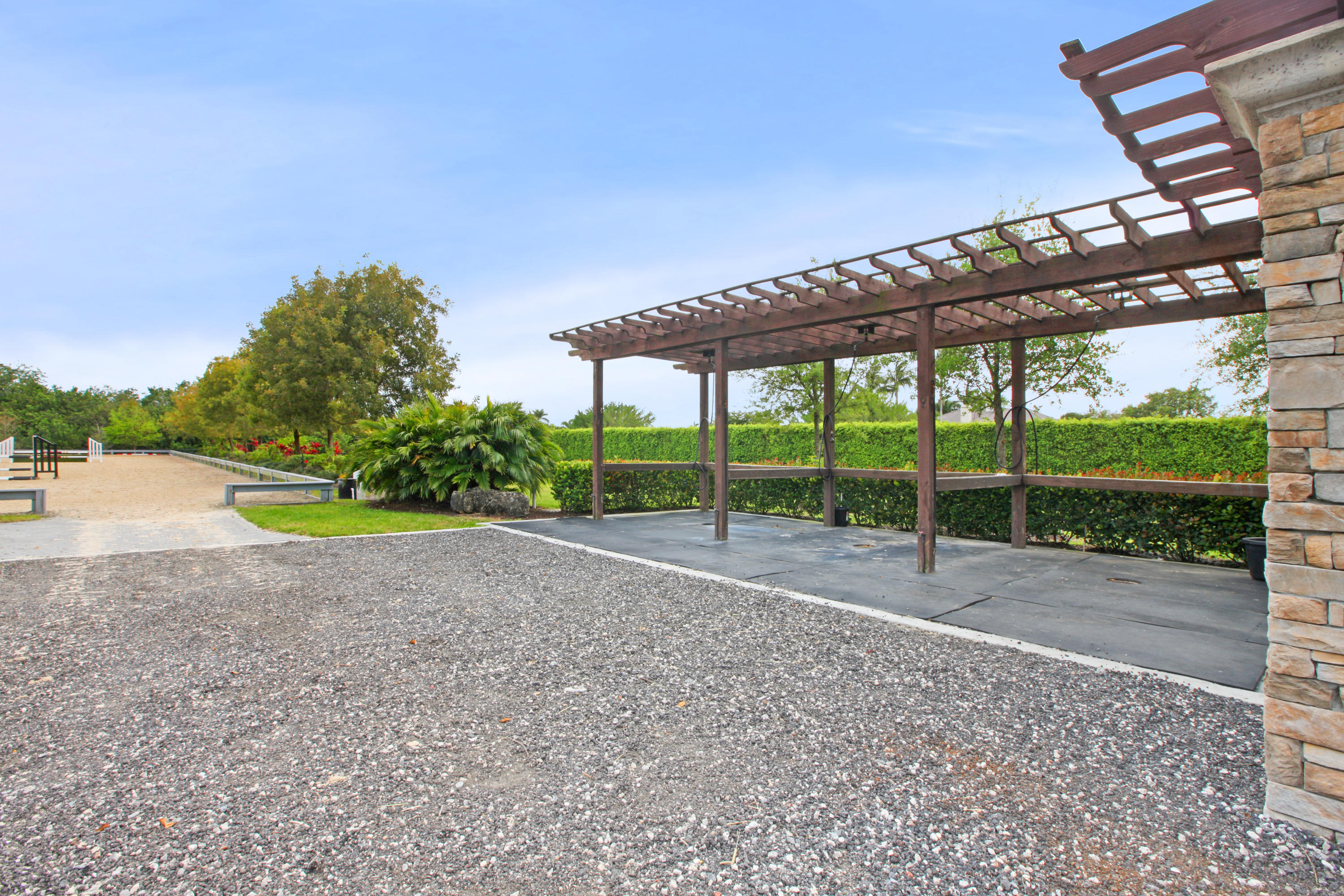 PALM BEACH POINT - Residential