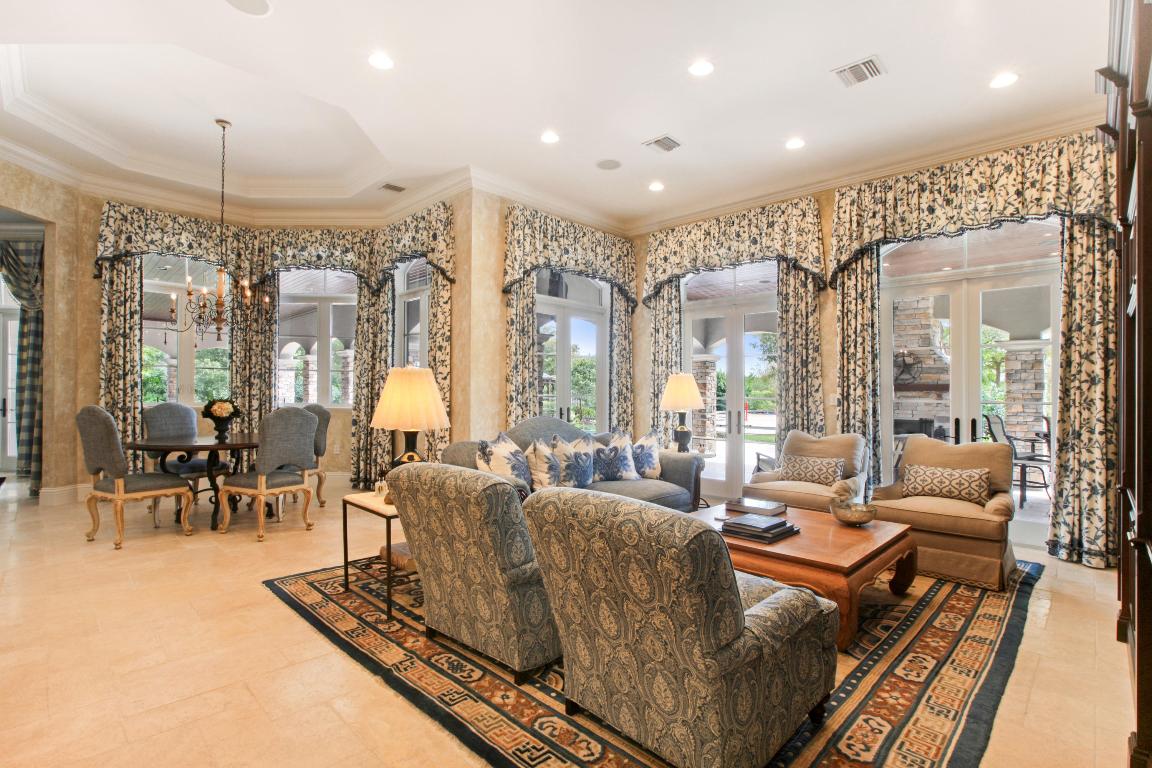 PALM BEACH POINT - Residential