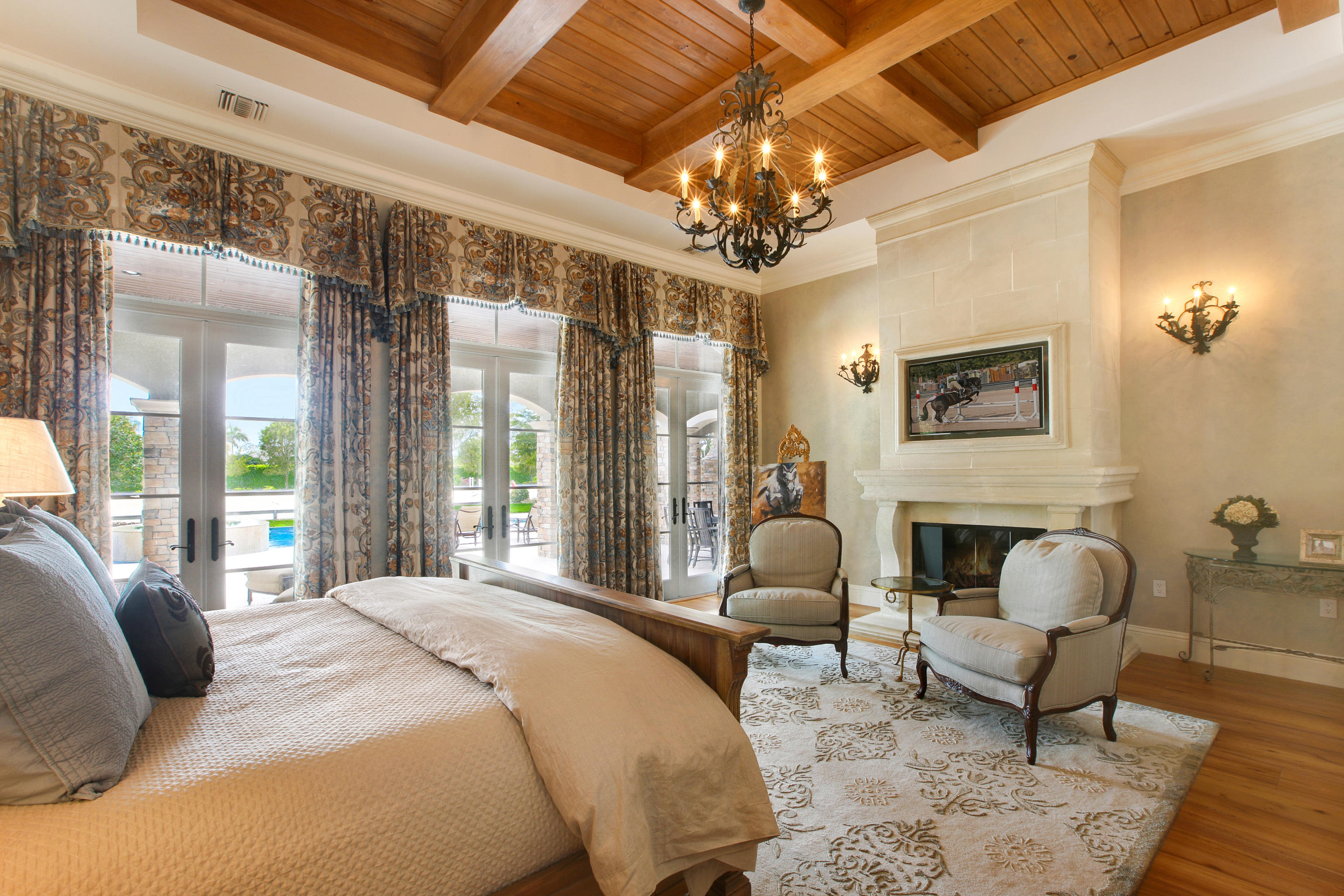 PALM BEACH POINT - Residential