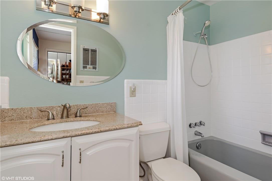 SILVER SHORES - Residential