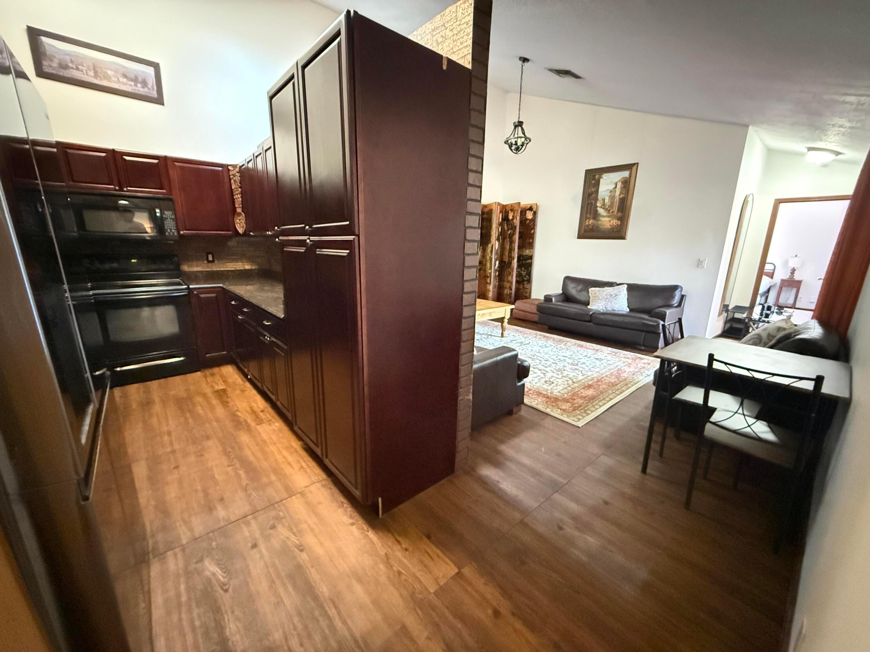 Properties 1275 Periwinkle Place