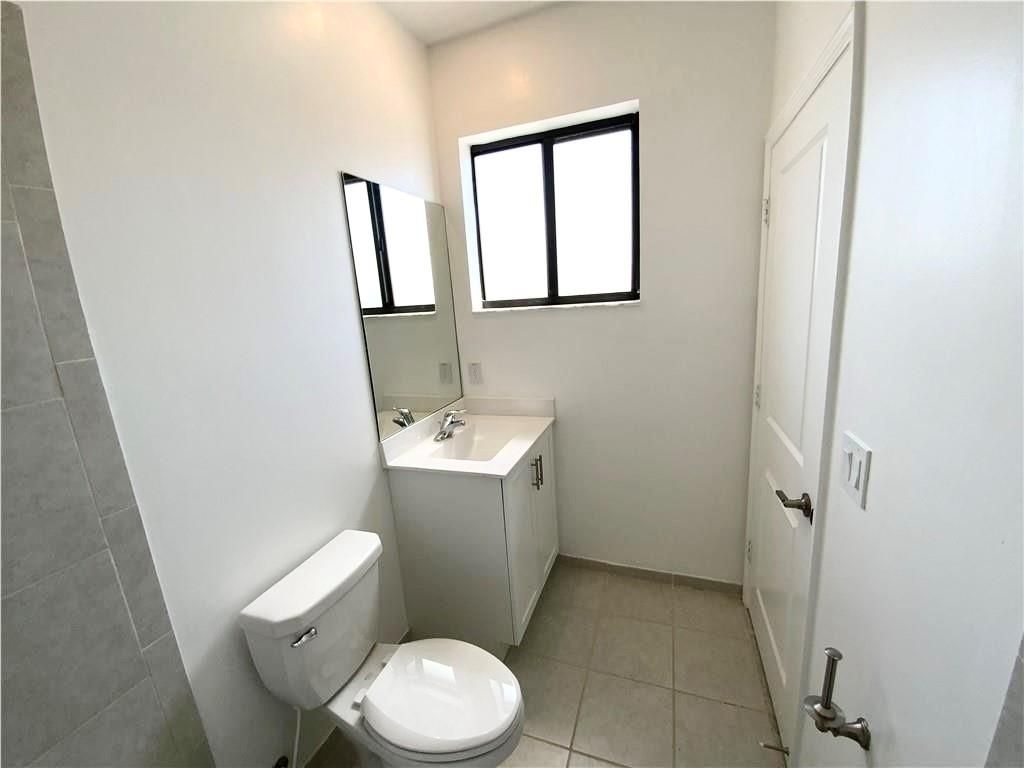listing image 50