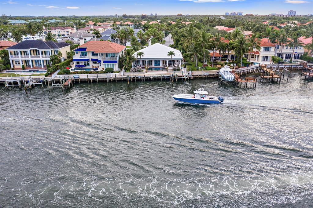HARBOUR POINT MARINA - Residential