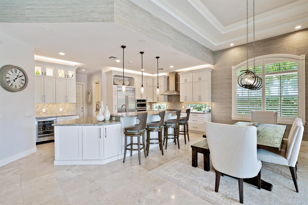 HARBOUR POINT MARINA - Residential