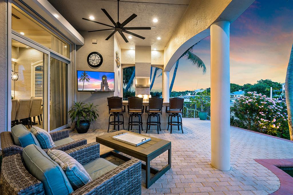 HARBOUR POINT MARINA - Residential