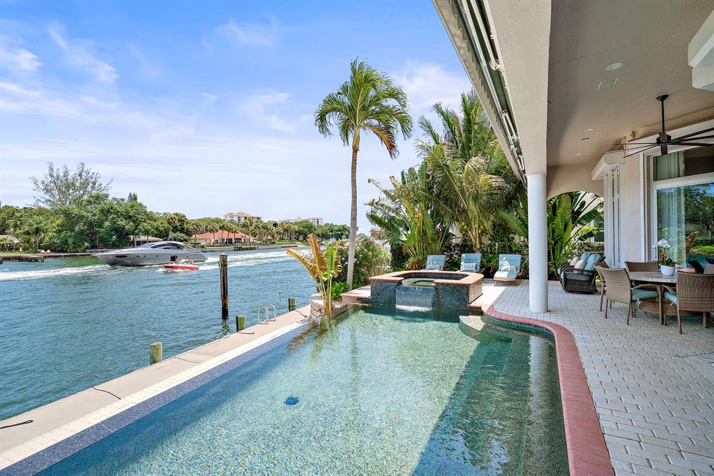 HARBOUR POINT MARINA - Residential