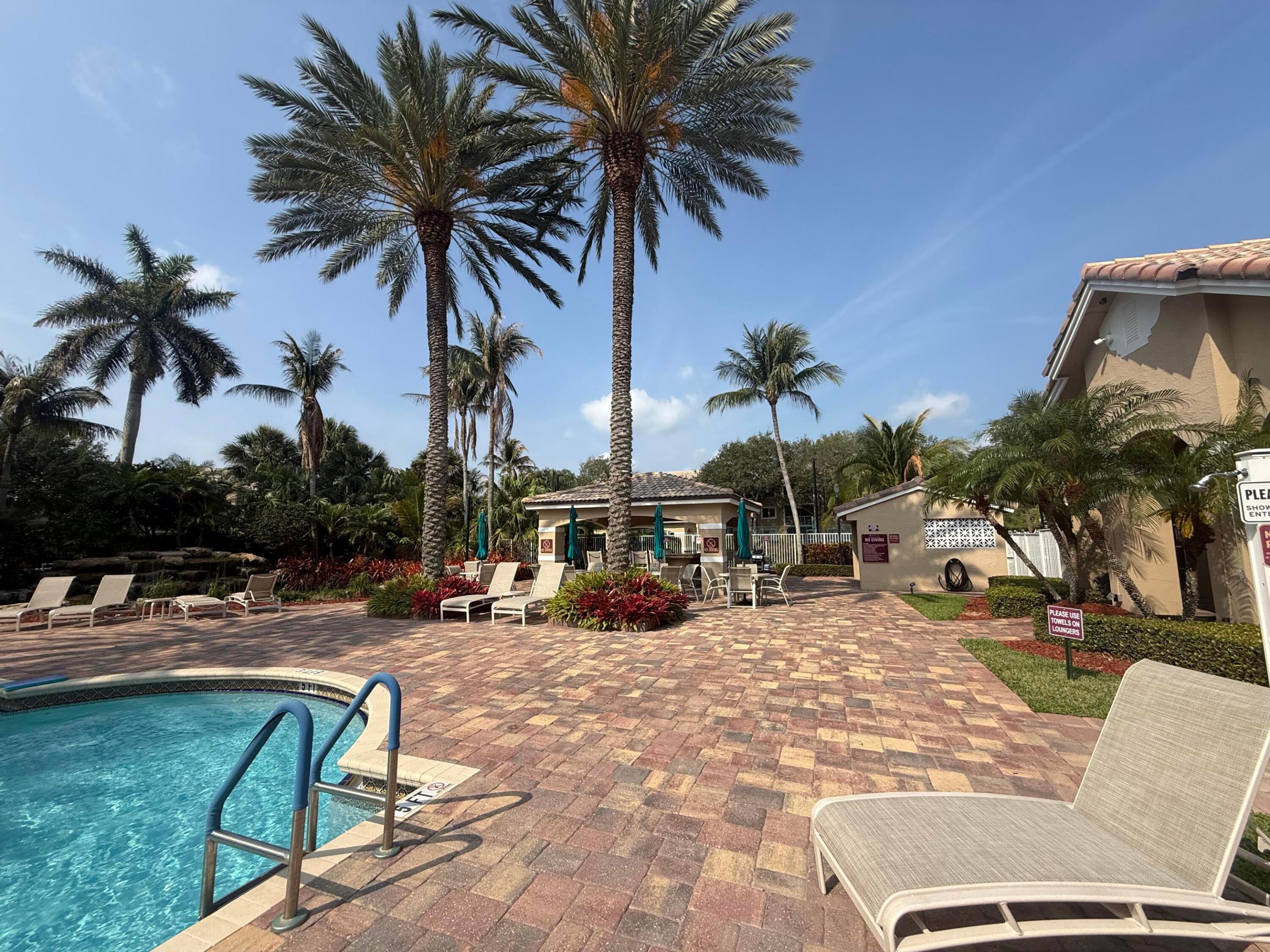 LIGHTHOUSE COVE AT TEQUESTA CONDOMINIUM - Residential Lease
