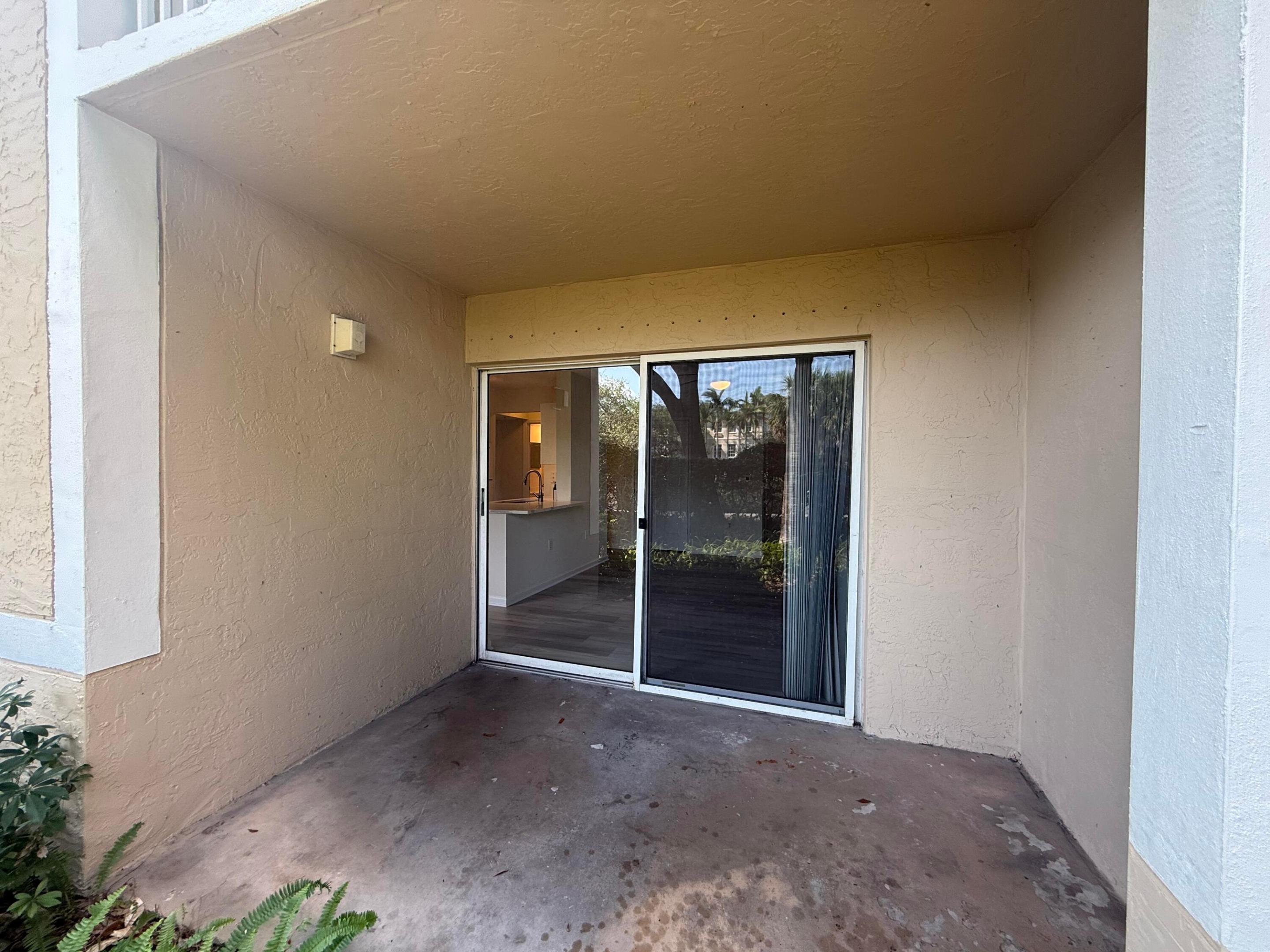 LIGHTHOUSE COVE AT TEQUESTA CONDOMINIUM - Residential Lease