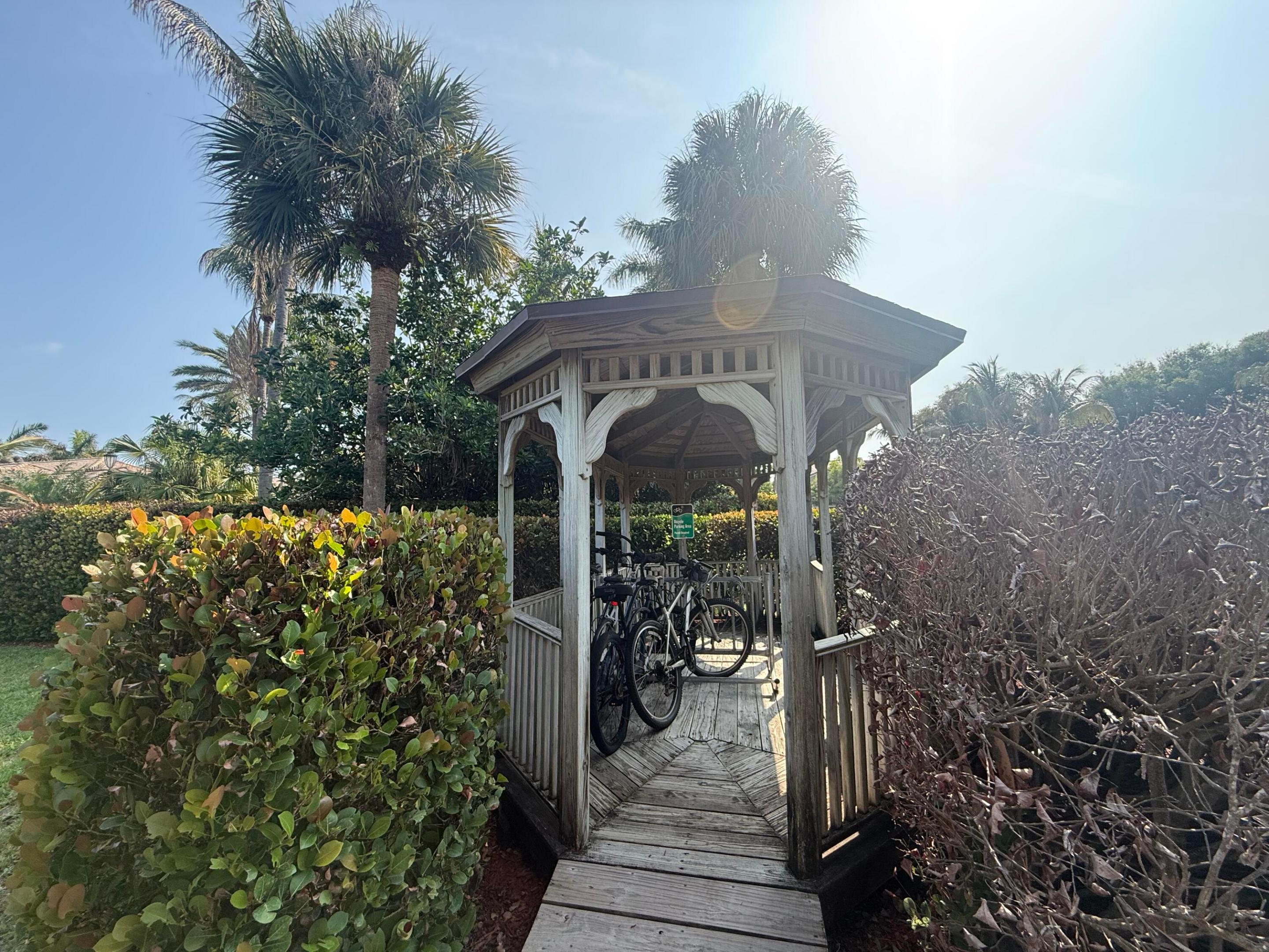 LIGHTHOUSE COVE AT TEQUESTA CONDOMINIUM - Residential Lease
