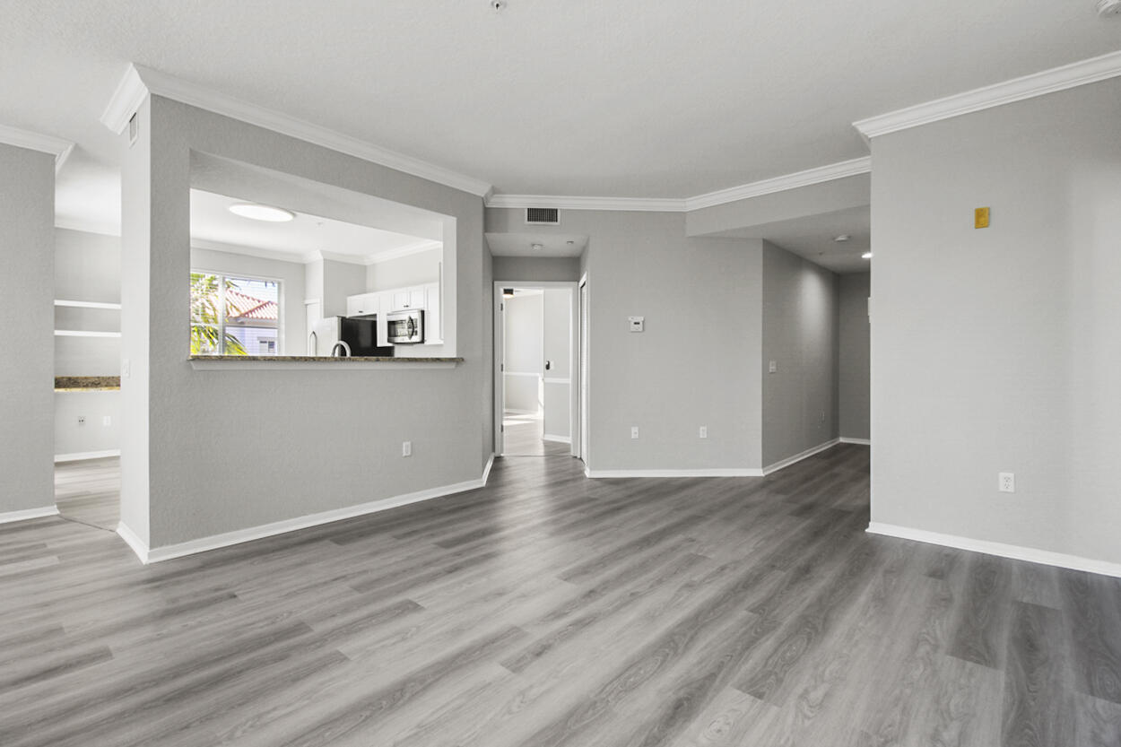 RESIDENCES AT LEGACY PLACE CONDO - Residential