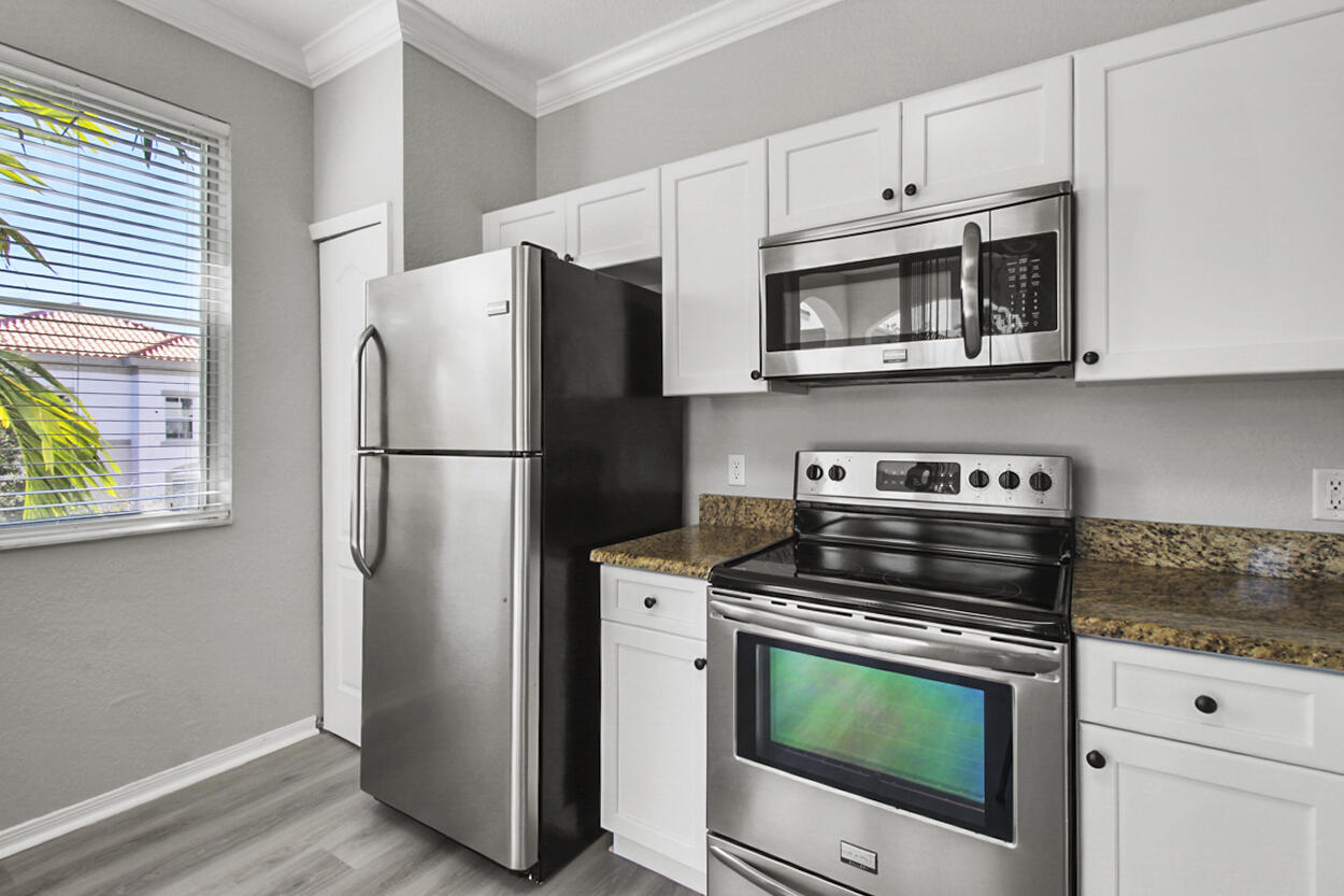 RESIDENCES AT LEGACY PLACE CONDO - Residential