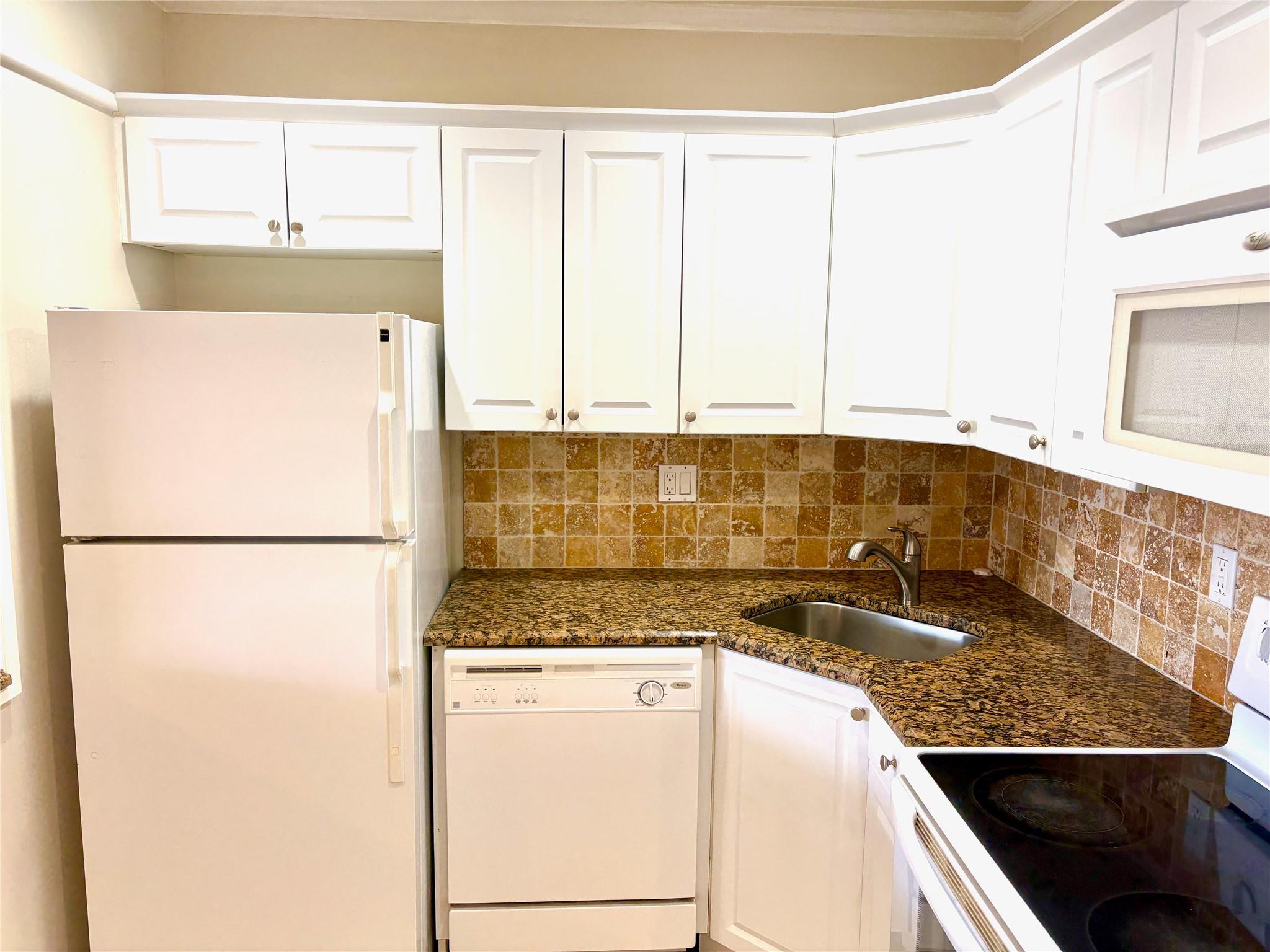 Maybury Mansions Condo - Residential Lease