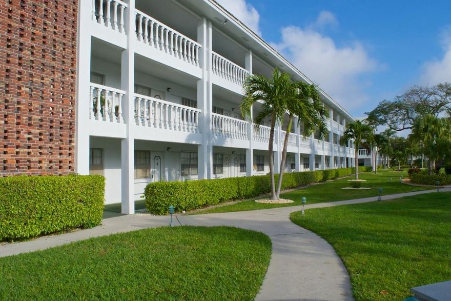 Updated Kitchen and bat, top floor condo, open kitchen to living area with granite countertops, pool and garden view, Sitting area in front of unit on the common hallway to take advantage of the view, just over 1 mile to the beach and downtown Lauderdale by the Sea and only a few blocks to restaurants.  Tile floors throughout. Clubhouse, heated pool, Laundry room on same floor, great location for walking, Association requirements - no pets, 650+ credit score, 1 parking space with unit