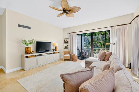 Tiny photo for 1662 S OCEAN Lane #259, Fort Lauderdale, FL 33316 (MLS # B26090022)
