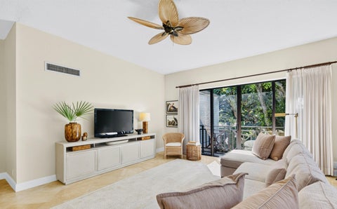 Tiny photo for 1662 S OCEAN Lane #259, Fort Lauderdale, FL 33316 (MLS # B26090022)