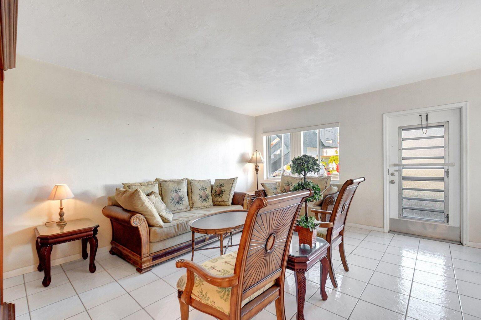 Lakeside Point Apt 8 Cond - Residential