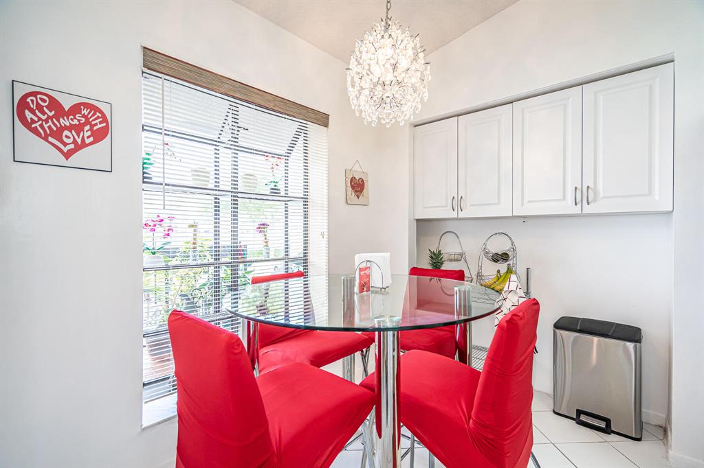 BOCA DELRAY GOLF & COUNTRY CLUB - Residential