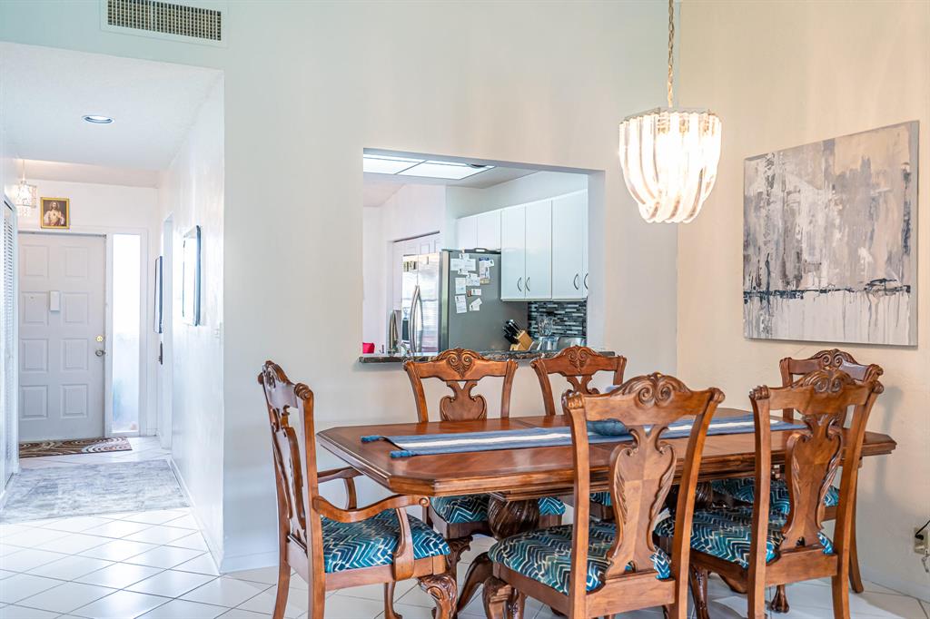 BOCA DELRAY GOLF & COUNTRY CLUB - Residential