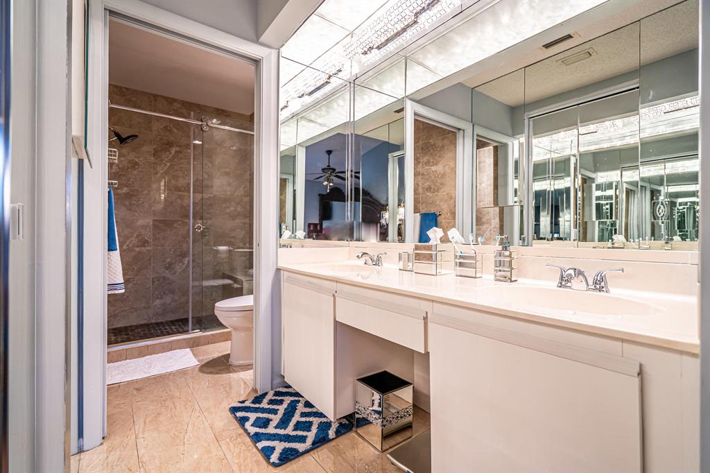 BOCA DELRAY GOLF & COUNTRY CLUB - Residential