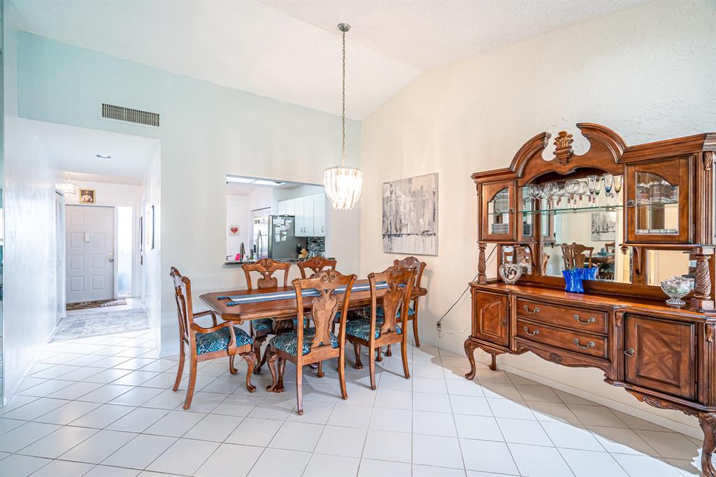 BOCA DELRAY GOLF & COUNTRY CLUB - Residential