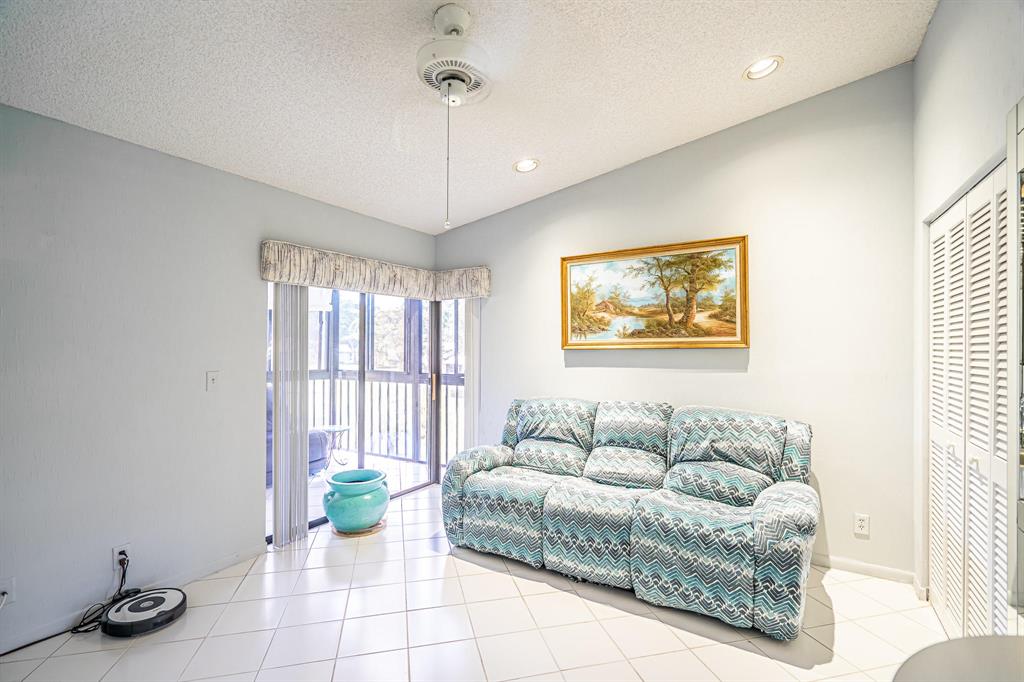 BOCA DELRAY GOLF & COUNTRY CLUB - Residential