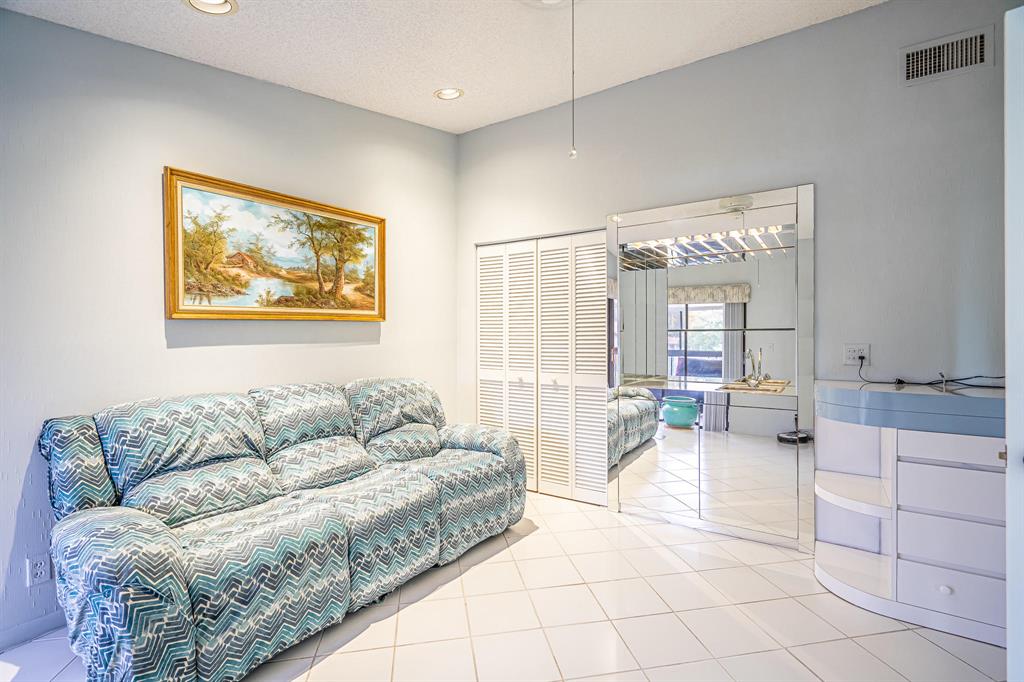 BOCA DELRAY GOLF & COUNTRY CLUB - Residential