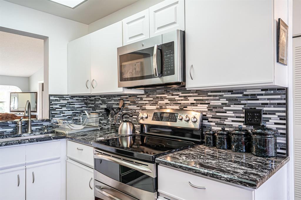 BOCA DELRAY GOLF & COUNTRY CLUB - Residential