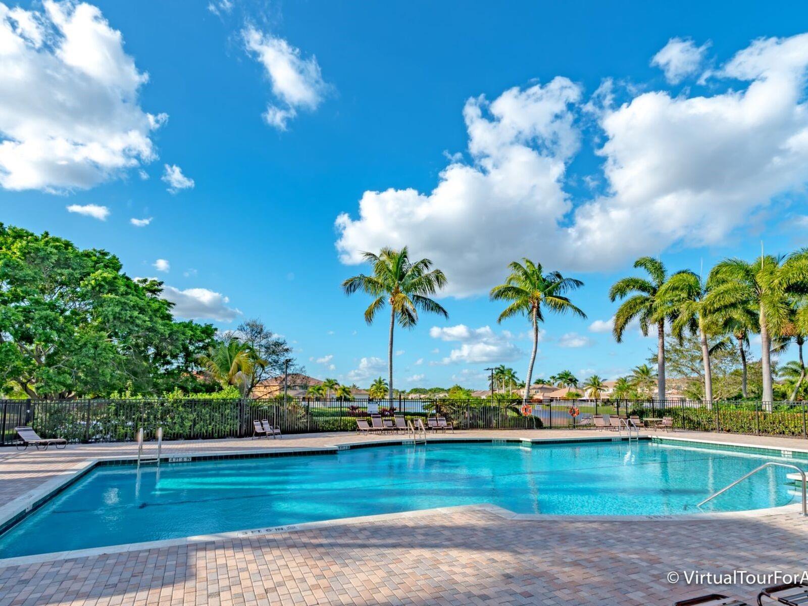 THE MEADOWS - Residential Lease