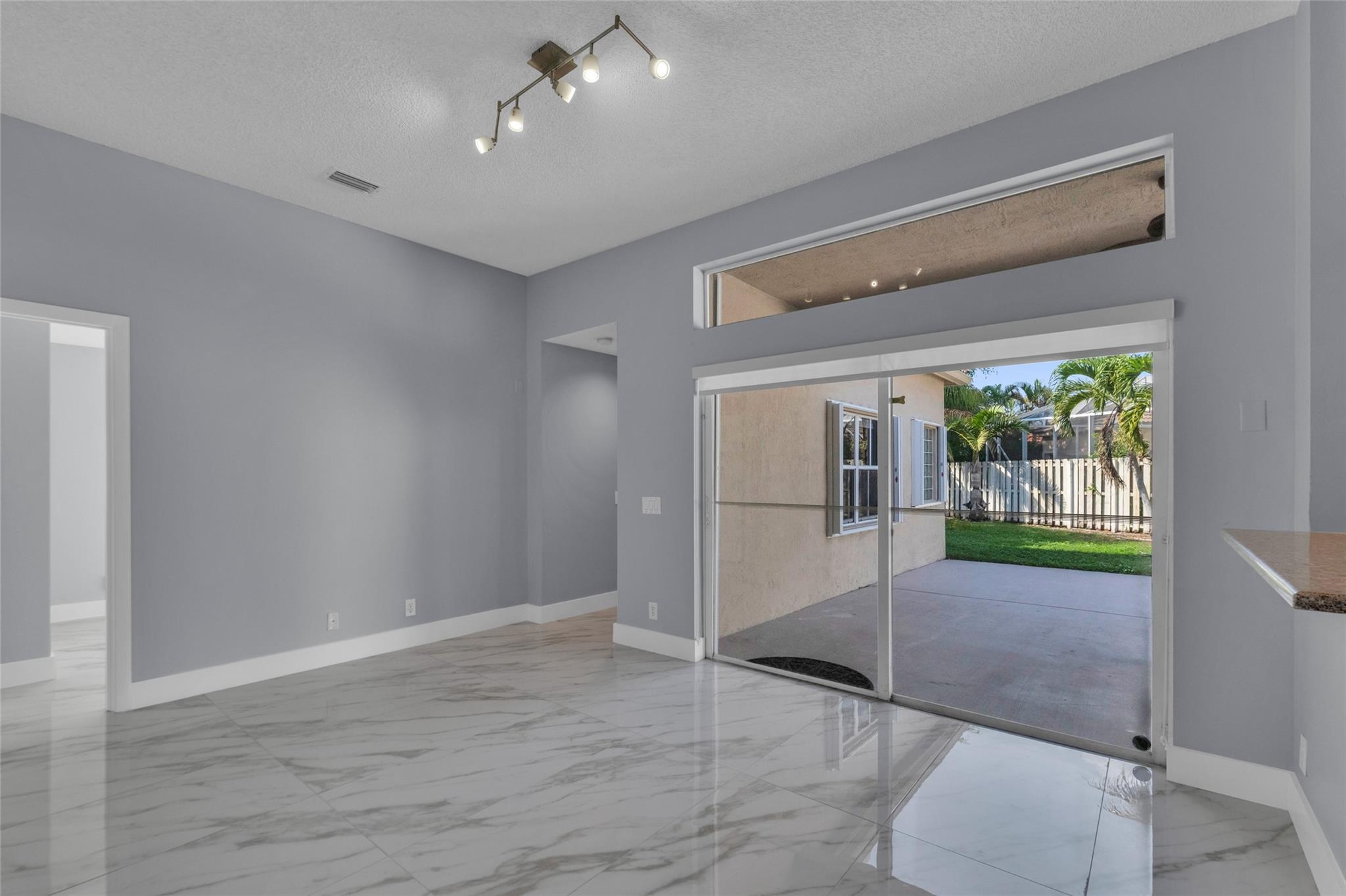 THE MEADOWS - Residential Lease