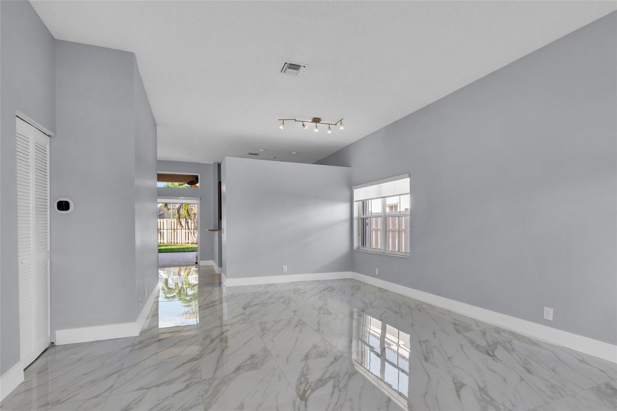 THE MEADOWS - Residential Lease