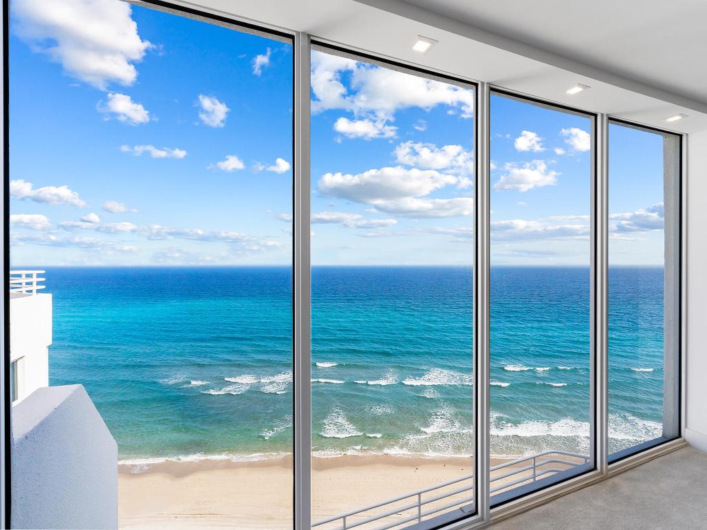 CLARENDON CONDO - Residential