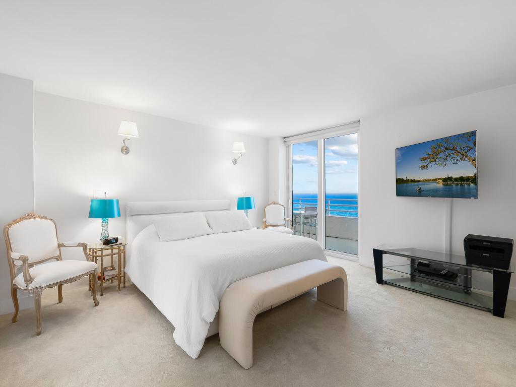 CLARENDON CONDO - Residential