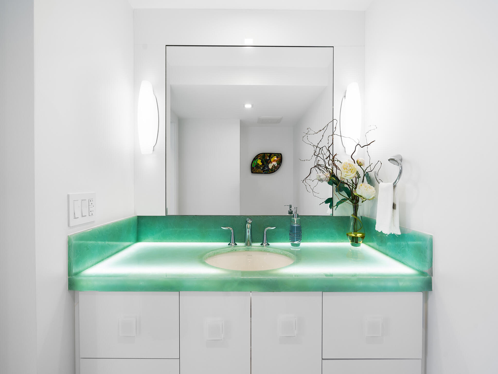 CLARENDON CONDO - Residential