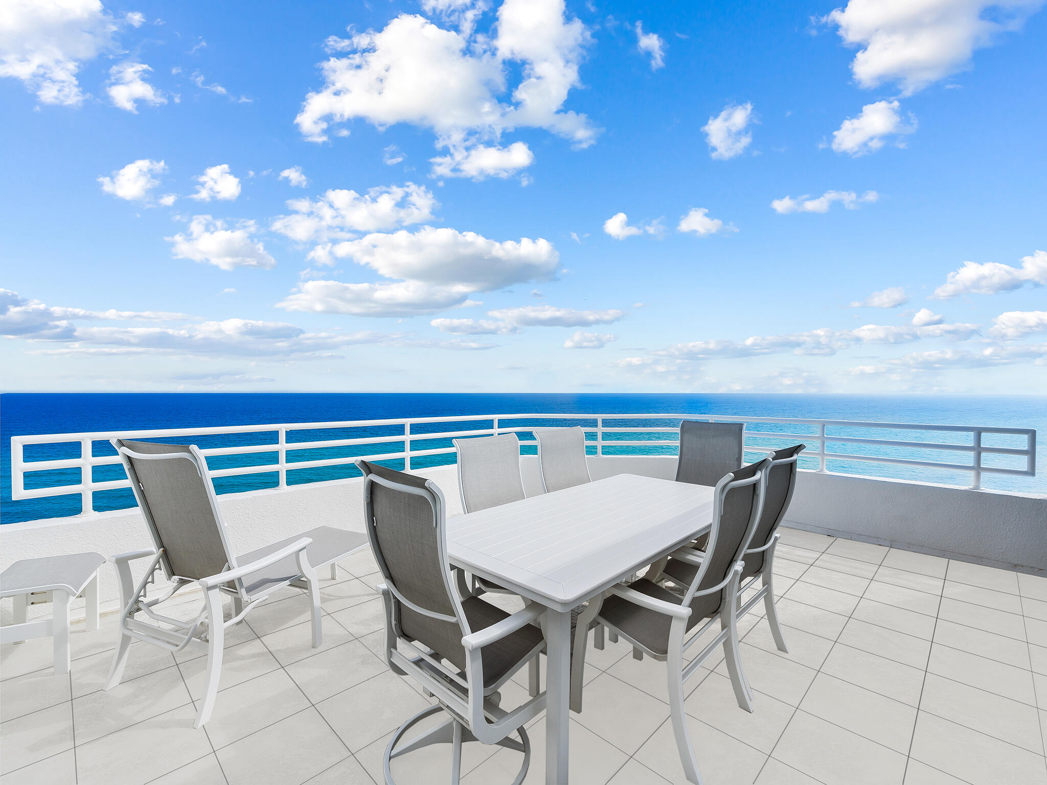 CLARENDON CONDO - Residential