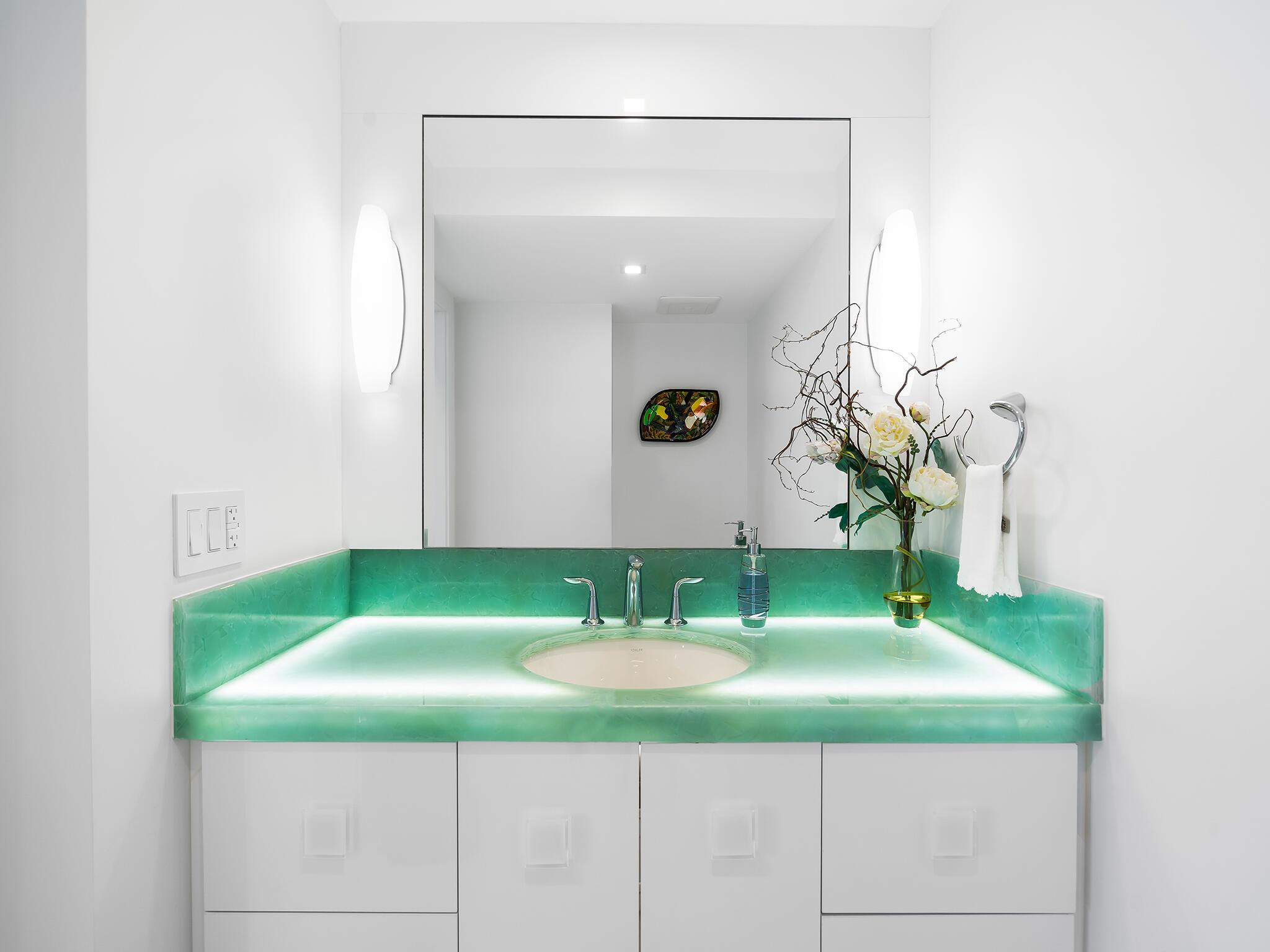 CLARENDON CONDO - Residential