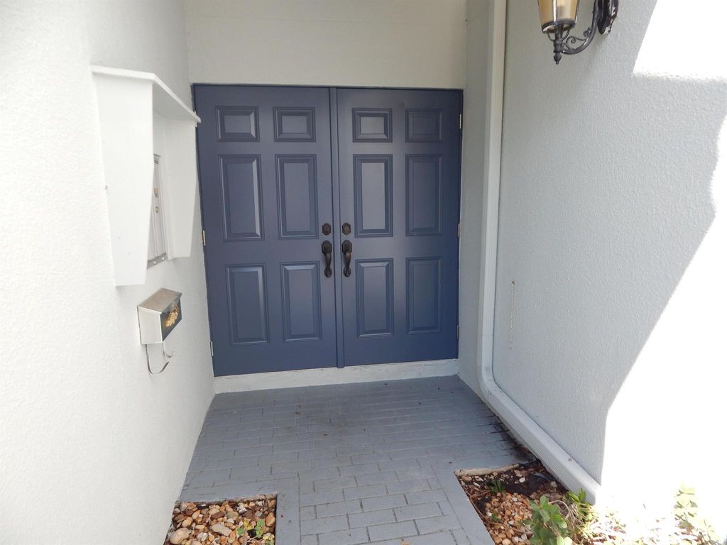 Photo of 6117 Old Court Road #136, Boca Raton, FL 33433 (MLS # R11126473)