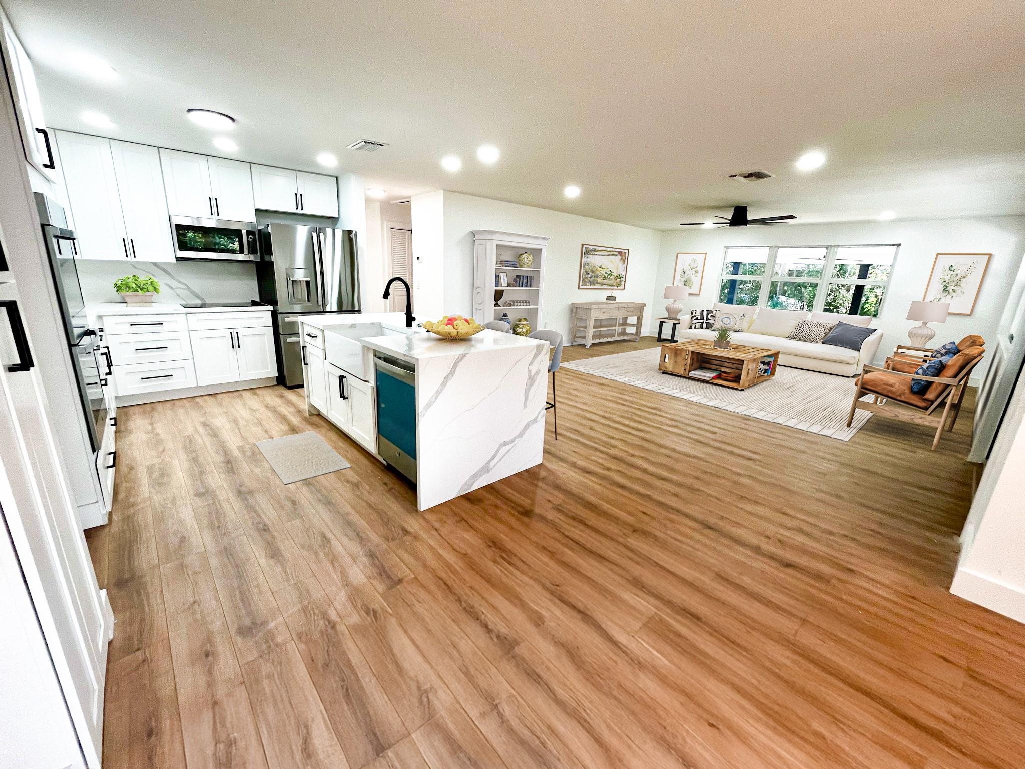 216 Bayberry Dr