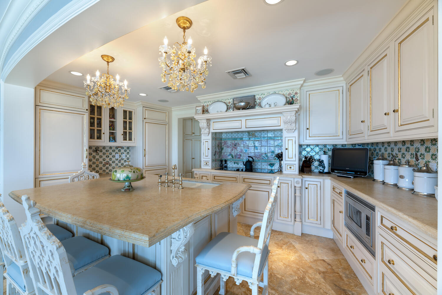 ONE ROYAL PALM WAY CONDO - Residential