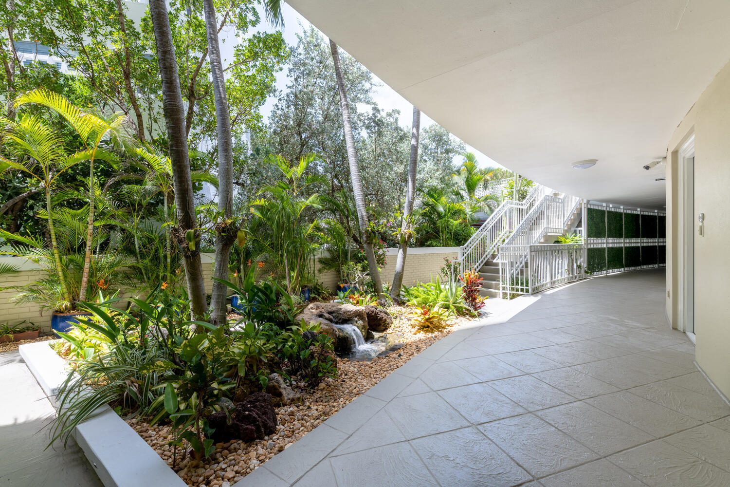 ONE ROYAL PALM WAY CONDO - Residential