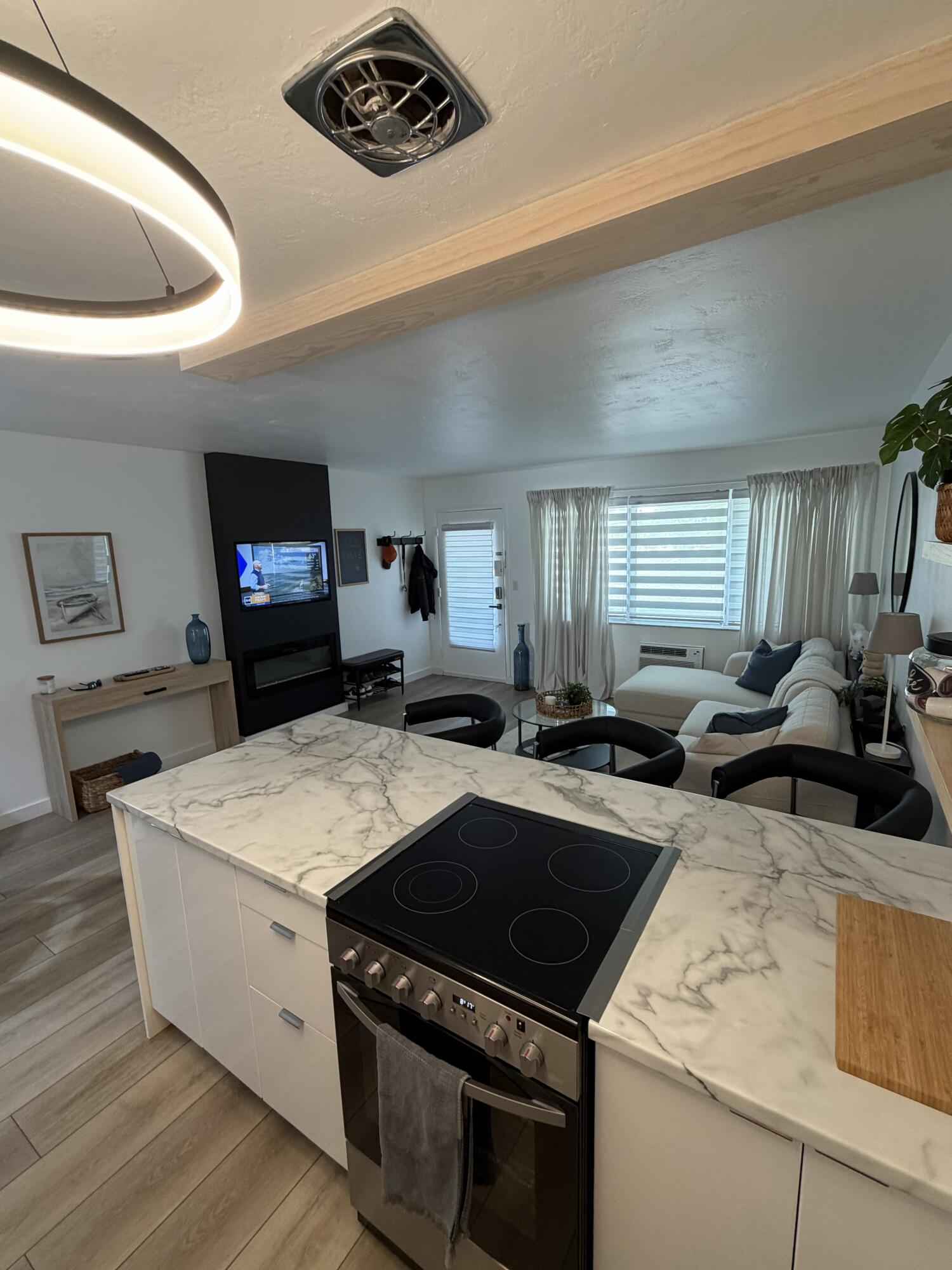 ROLEN LAKE GARDENS - Residential