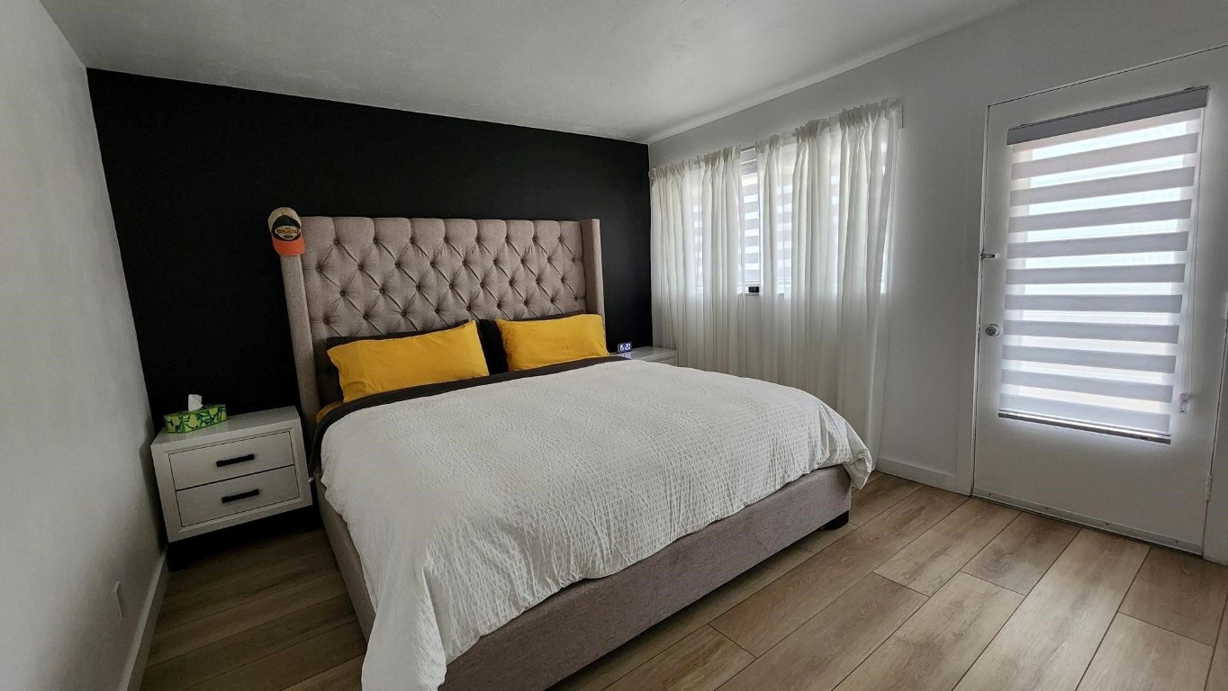 ROLEN LAKE GARDENS - Residential