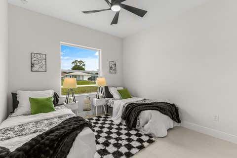 Tiny photo for 8216 104th Court, Vero Beach, FL 32967 (MLS # B26036299)