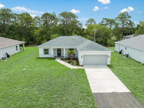 Photo of 8216 104th Court, Vero Beach, FL 32967 (MLS # B26036299)